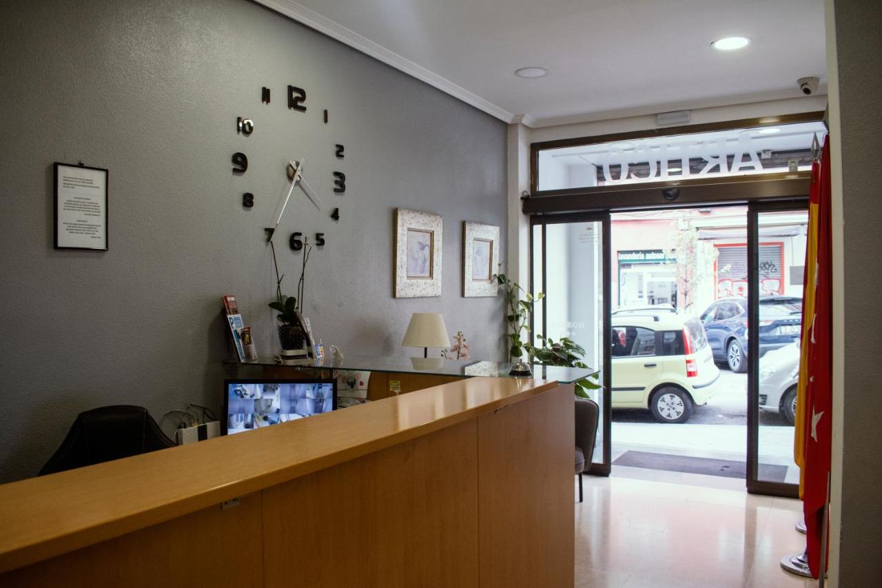 Hostal Artico 마드리드 외부 사진