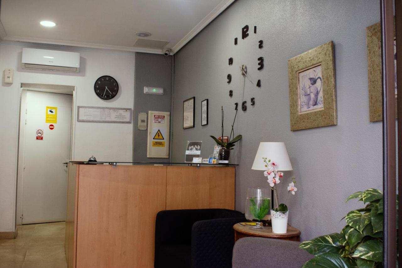 Hostal Artico 마드리드 외부 사진